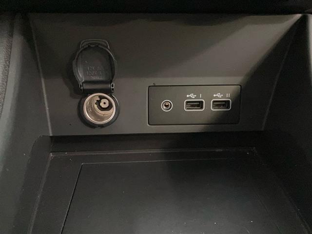 RENAULT Captur 1.6 E-Tech full hybrid Equilibre 145cv auto