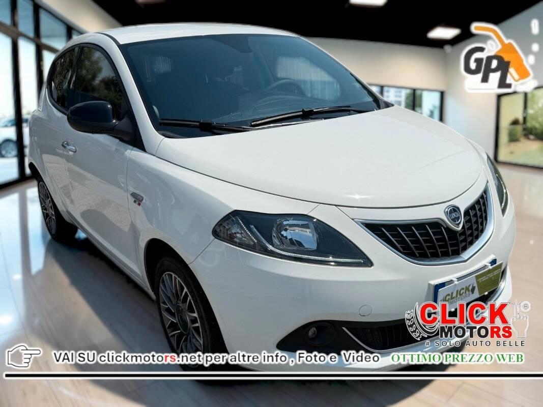 Lancia Ypsilon III Ypsilon III 2022 1.2 Gold Gpl 69cv