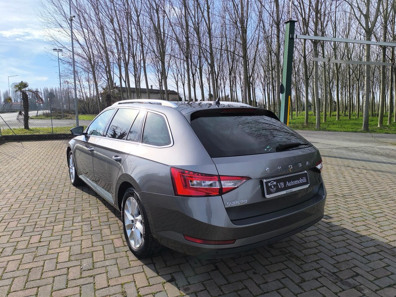 Skoda Superb 2.0 TDI EVO 150 CV SCR DSG Wagon Executive