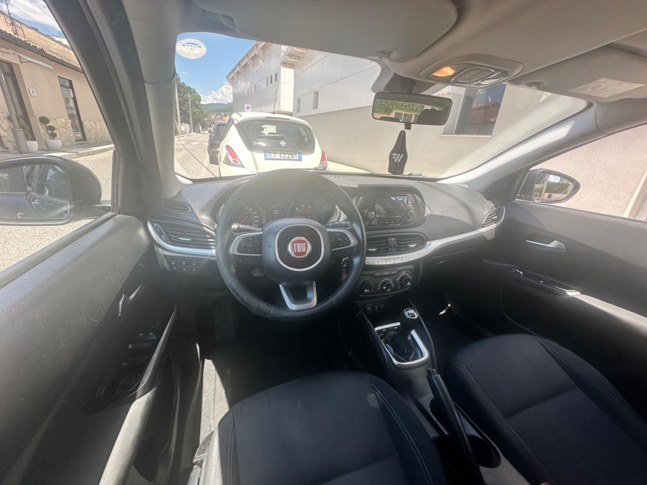 Fiat Tipo 1.3 Mjt S&S 5 porte Easy