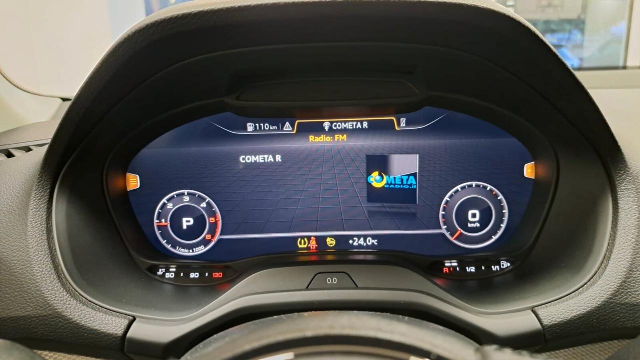Audi Q2 30 TDI S tronic Identity Black