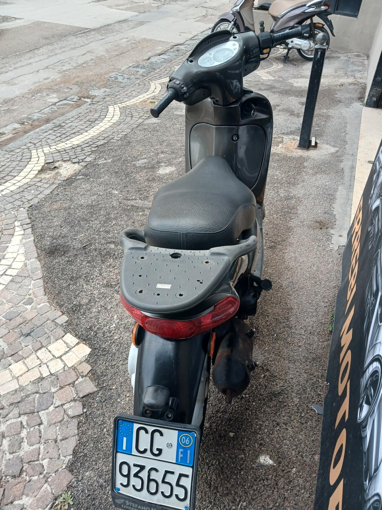 Scarabeo 100 a rate con Klarna