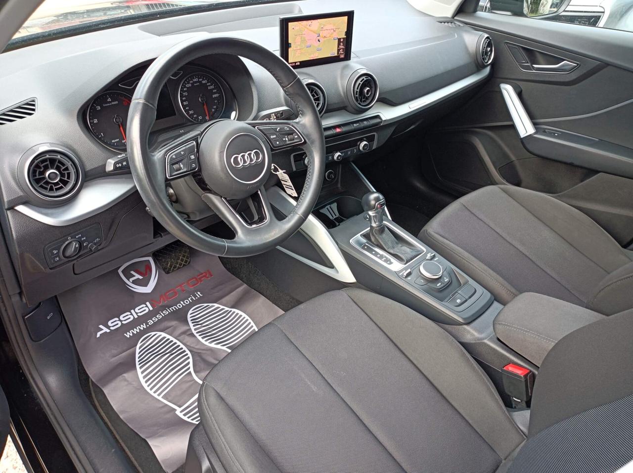 Audi Q2 30 TDI S tronic Business