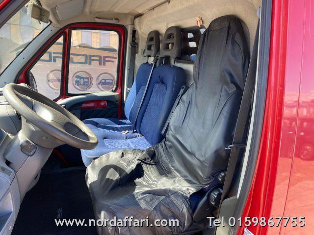 PEUGEOT Boxer 330M 2.2 HDi cat PM Furgone