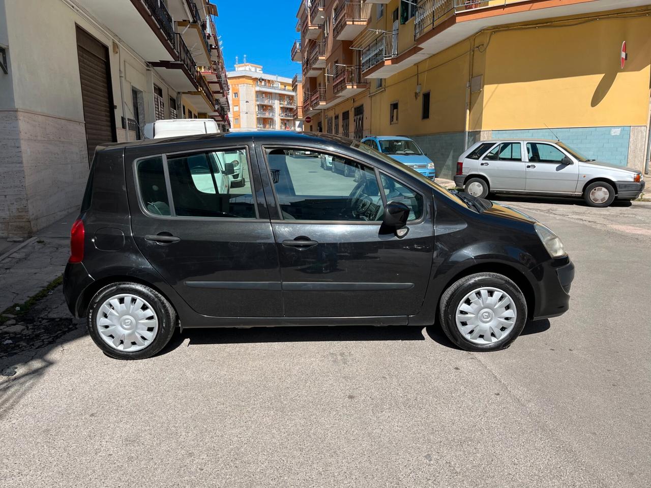 Renault Modus 1.2 16V Attractive