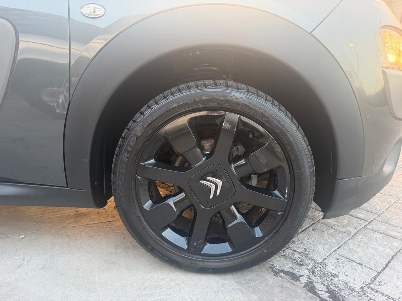 Citroen C4 Cactus PureTech 110 S&S Shine