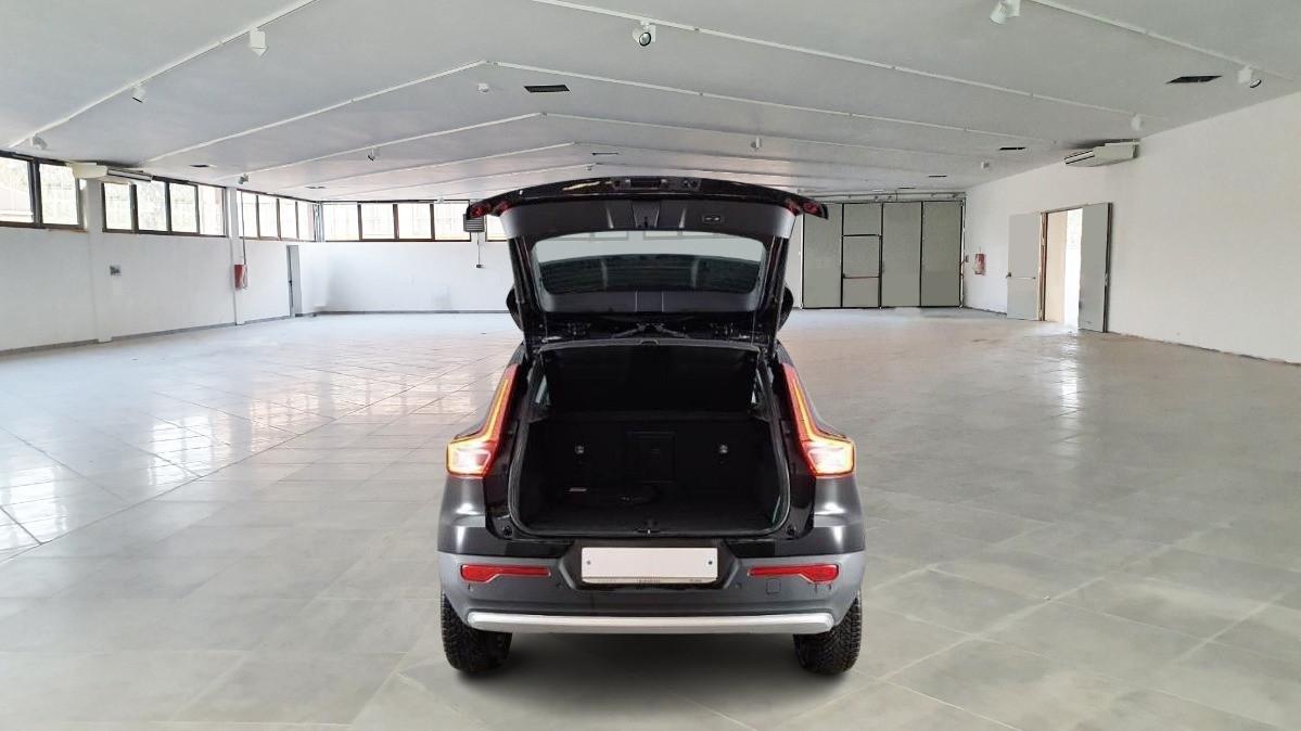 VOLVO Xc40 T2 Automatico Core N-1