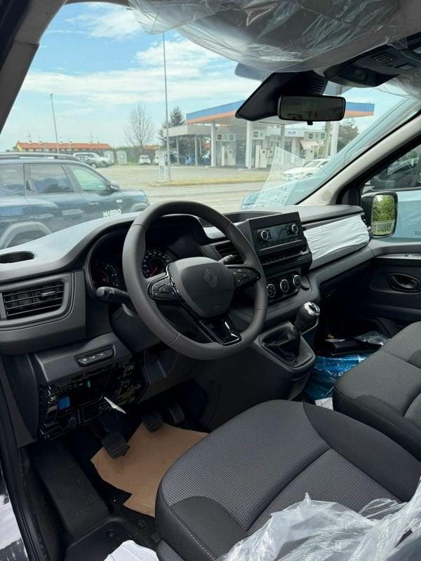 Renault Trafic passenger 2.0 Blue dci 150cv L1H1 Authentic