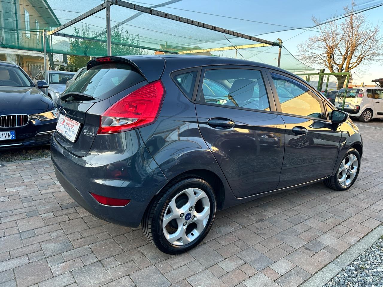 Ford Fiesta 1.2 Benzina ok per neopatentati