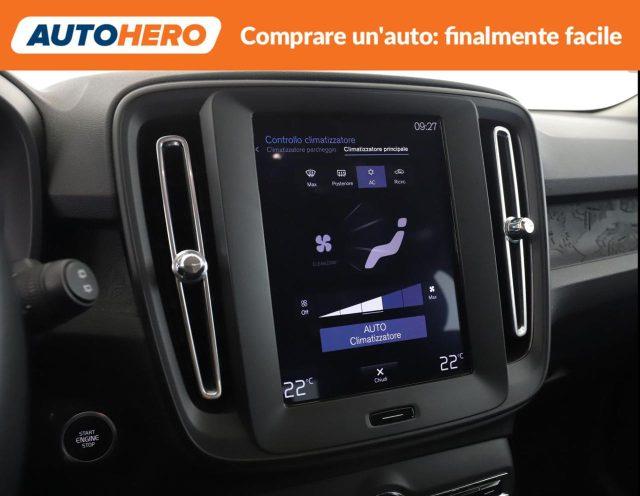 VOLVO XC40 T3