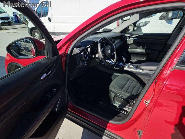 ALFA ROMEO Stelvio 2.2 t Business Q4 190cv auto - GE333XG