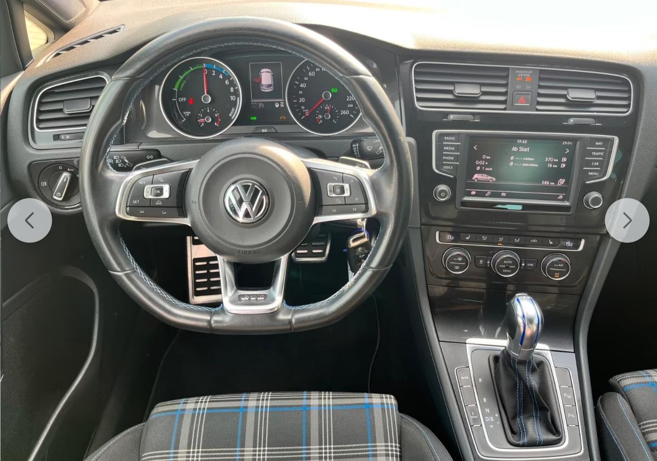 Volkswagen Golf GTE 1.4 TSI DSG 5p. Plug-In-Hybrid