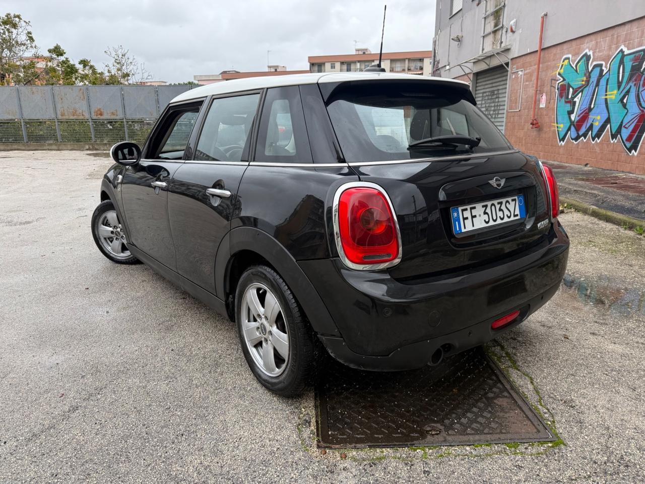 Mini Cooper Restayling 5porte 1.5TurboBenz Full Perfett