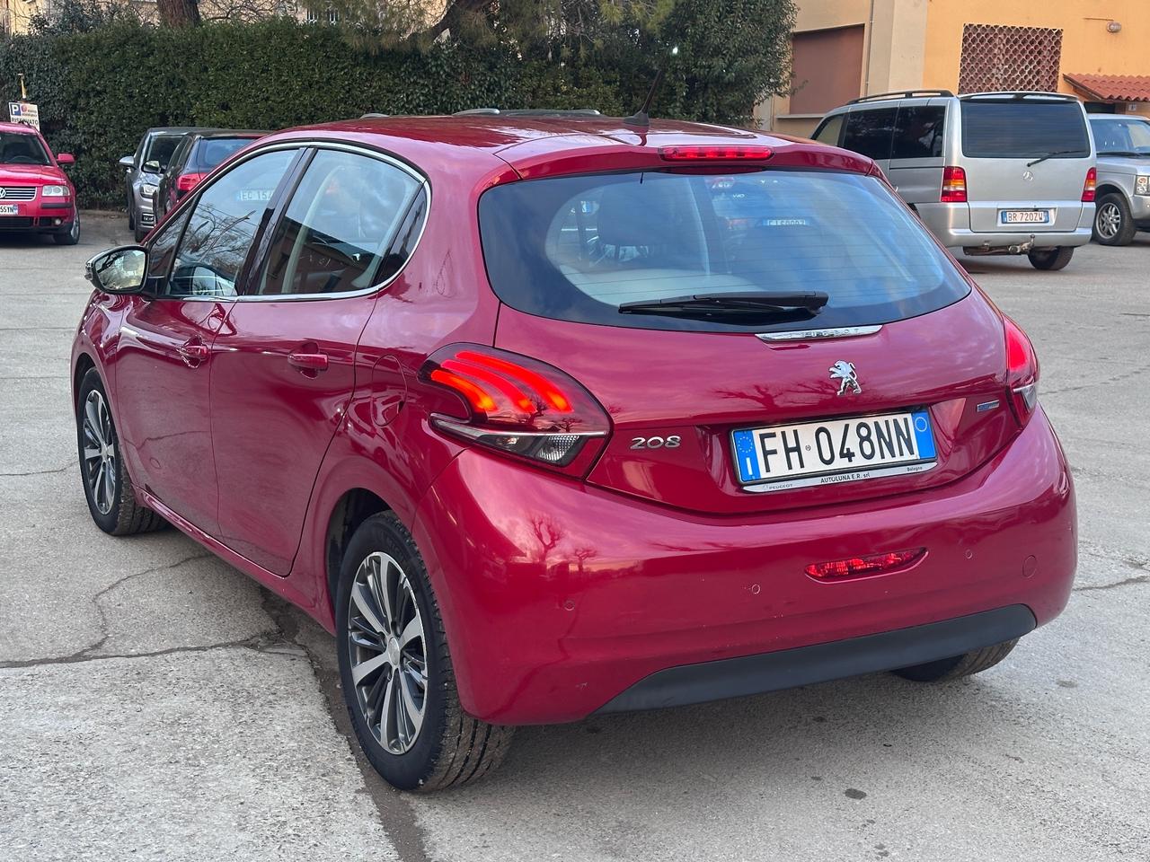 Peugeot 208 PureTech 82 5 porte Allure solo 150mila km