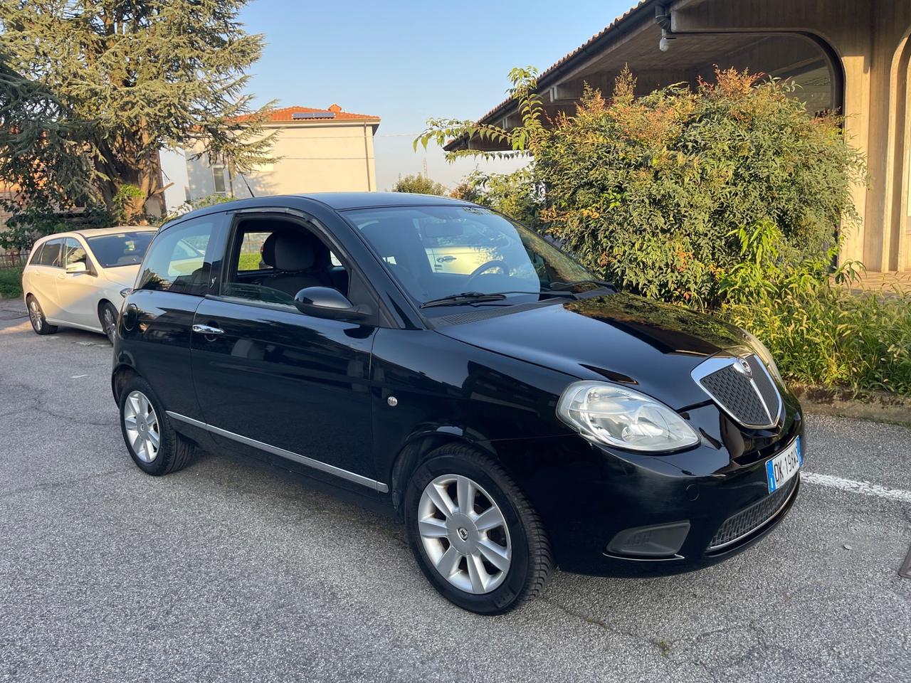 Lancia Ypsilon 1.2 Passion