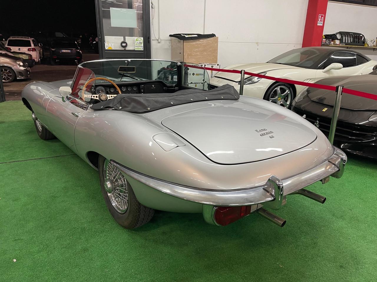 Jaguar E-Type Cabrio 4.2 Cambio Manuale Da Concorso PERMUTE RATE