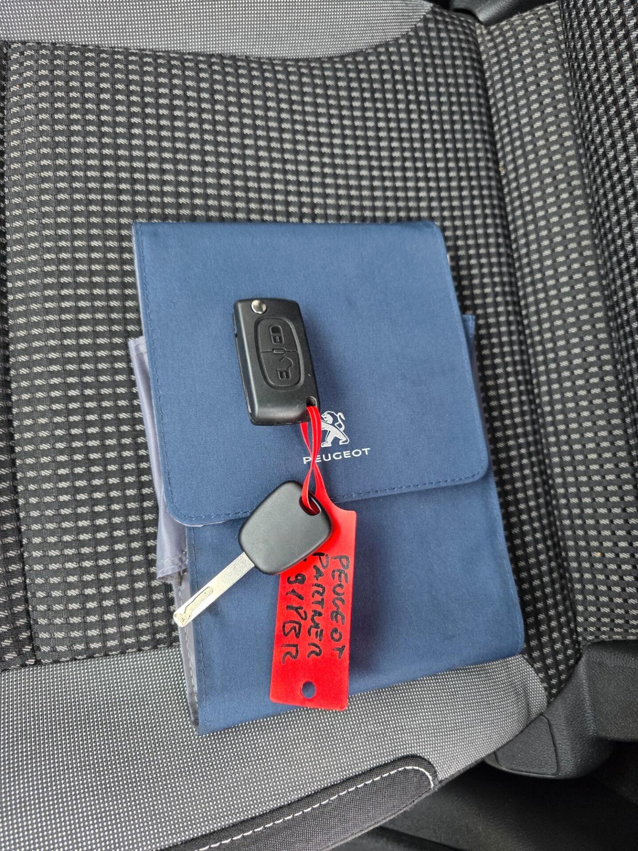 Peugeot Partner Tepee BlueHDi perfetta e garantita 12M