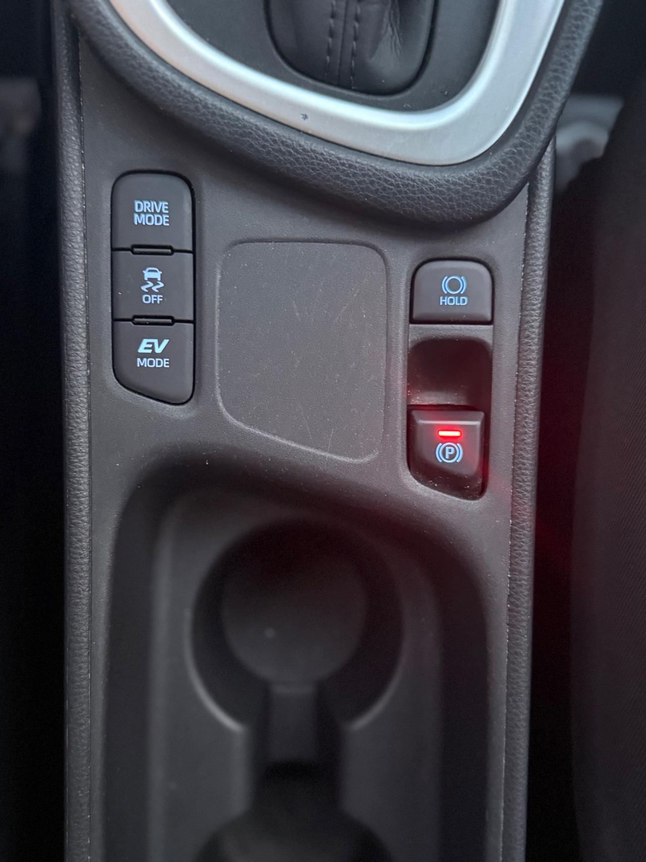 Toyota Yaris 1.5 Hybrid 115cv automatica