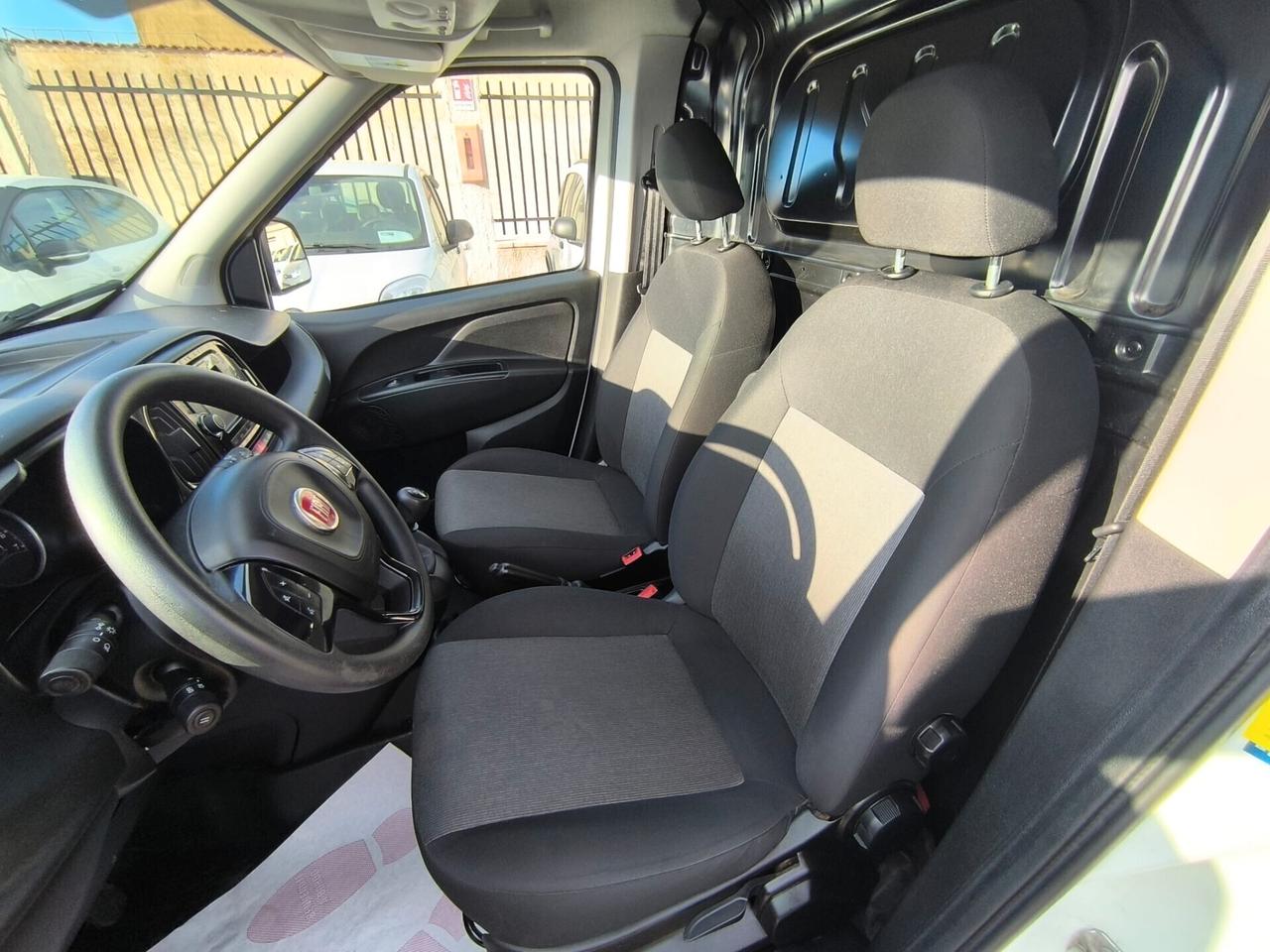 Fiat Doblo 1.6MJT 105CV SS PC-TN Cargo Lounge 2021