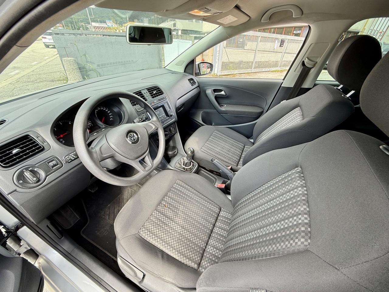 Volkswagen Polo 1.4 TDI 5p.2015 OK NEOPATENTATI