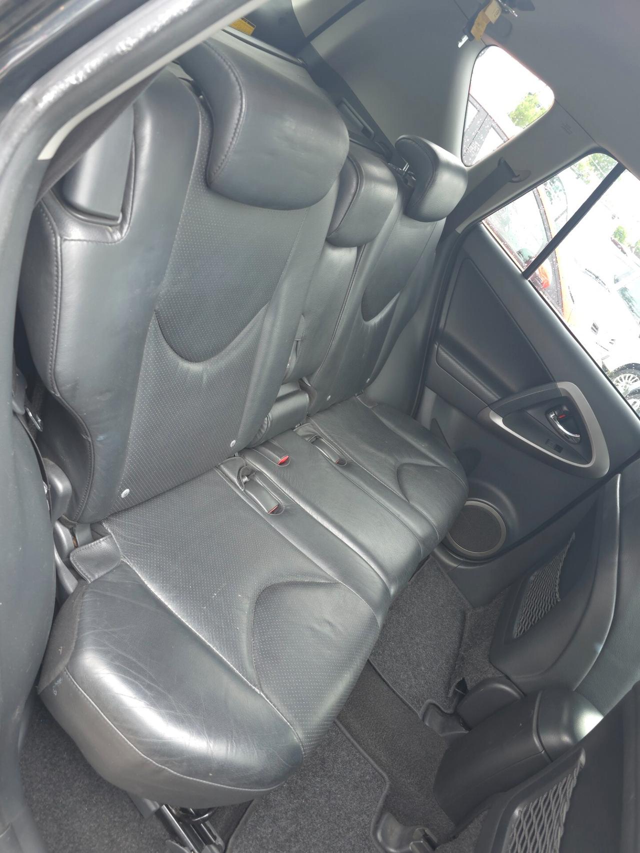 Toyota RAV 4 RAV4 2.2 D-4D 177 CV Luxury