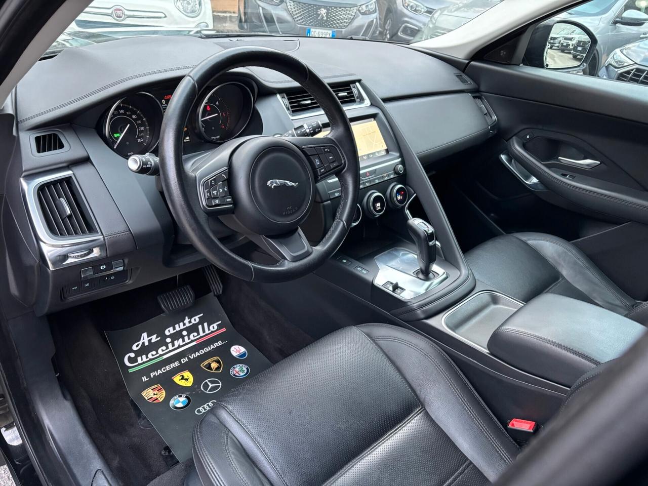 Jaguar E-Pace 2.0D 150 CV AWD R-Dynamic TOTAL BLACK