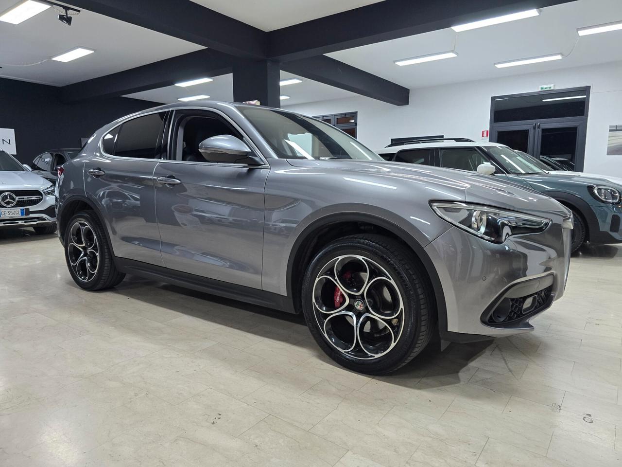 Alfa Romeo Stelvio 2.2 Turbodiesel 210 CV AT8 Q4 Executive