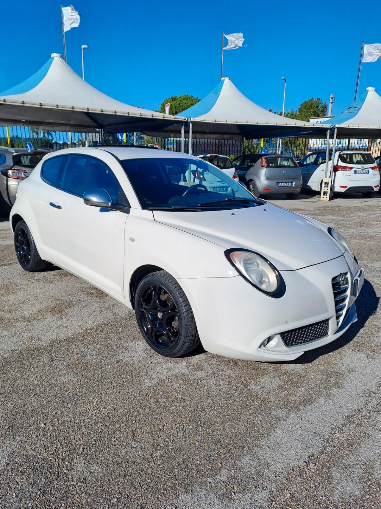 Alfa Romeo MiTo 1.6 JTDm 16V Distinctive Sport Pack