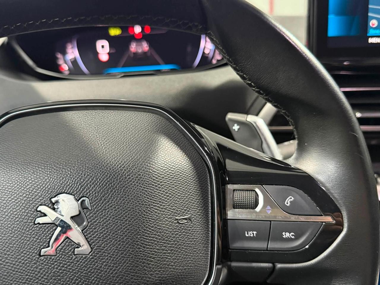 Peugeot 3008 Allure 1.5 BlueHDI 130cv 2020
