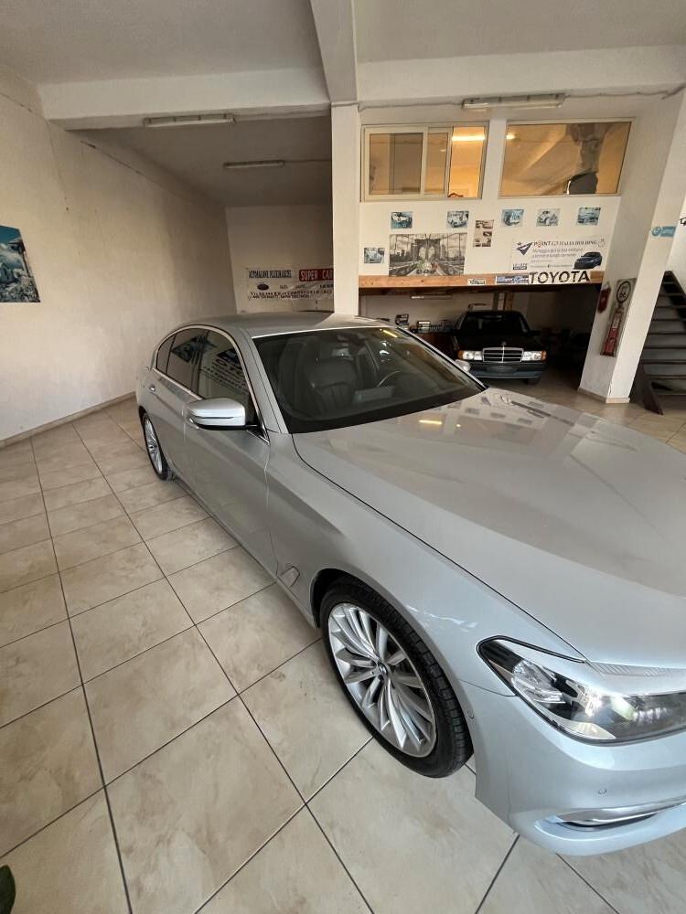Bmw 530 530d xDrive 258CV Luxury