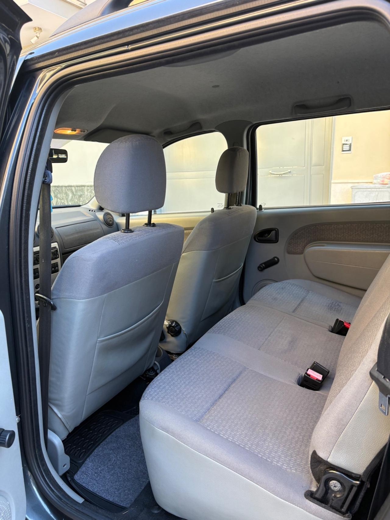 Dacia Logan 1.5 DCI 85cv 7 posti 145000km