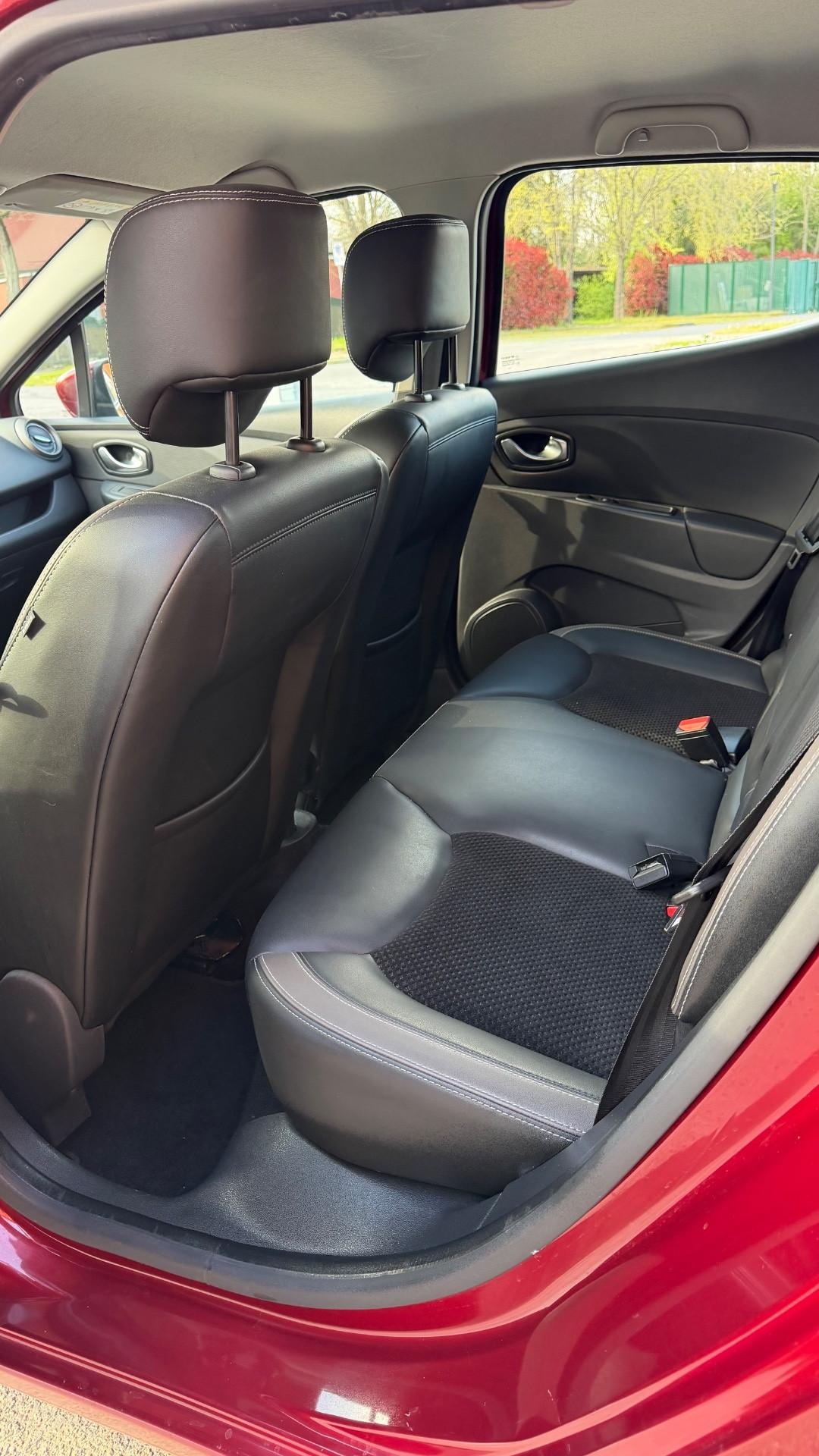 Renault Clio TCe 12V 90CV Start&Stop 5 porte Energy Intens