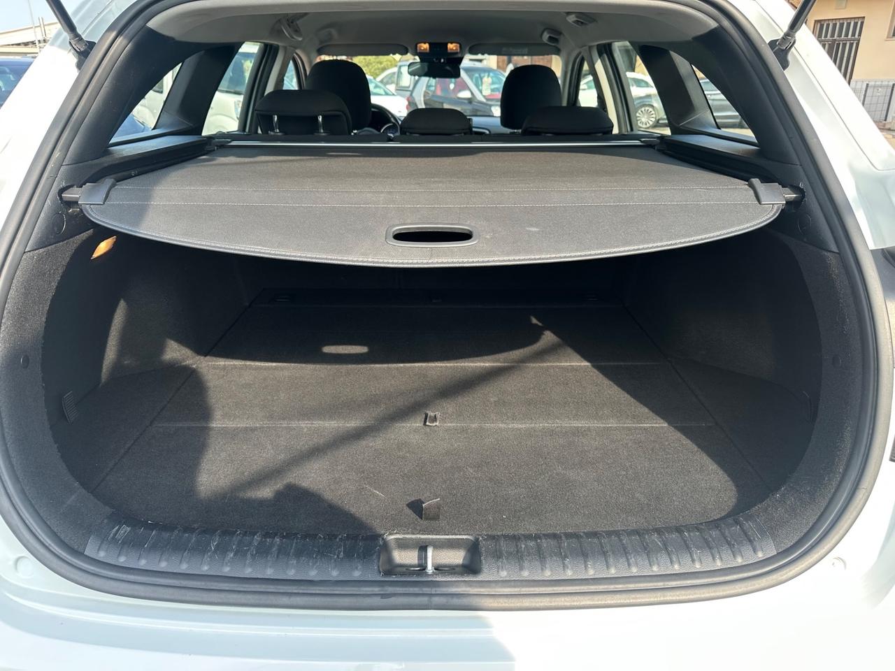 Kia Ceed 1.6 CRDi 115 CV DCT SW Business Class