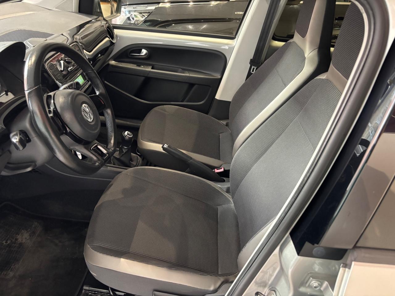 Volkswagen up! 1.0 75 CV 5p. high