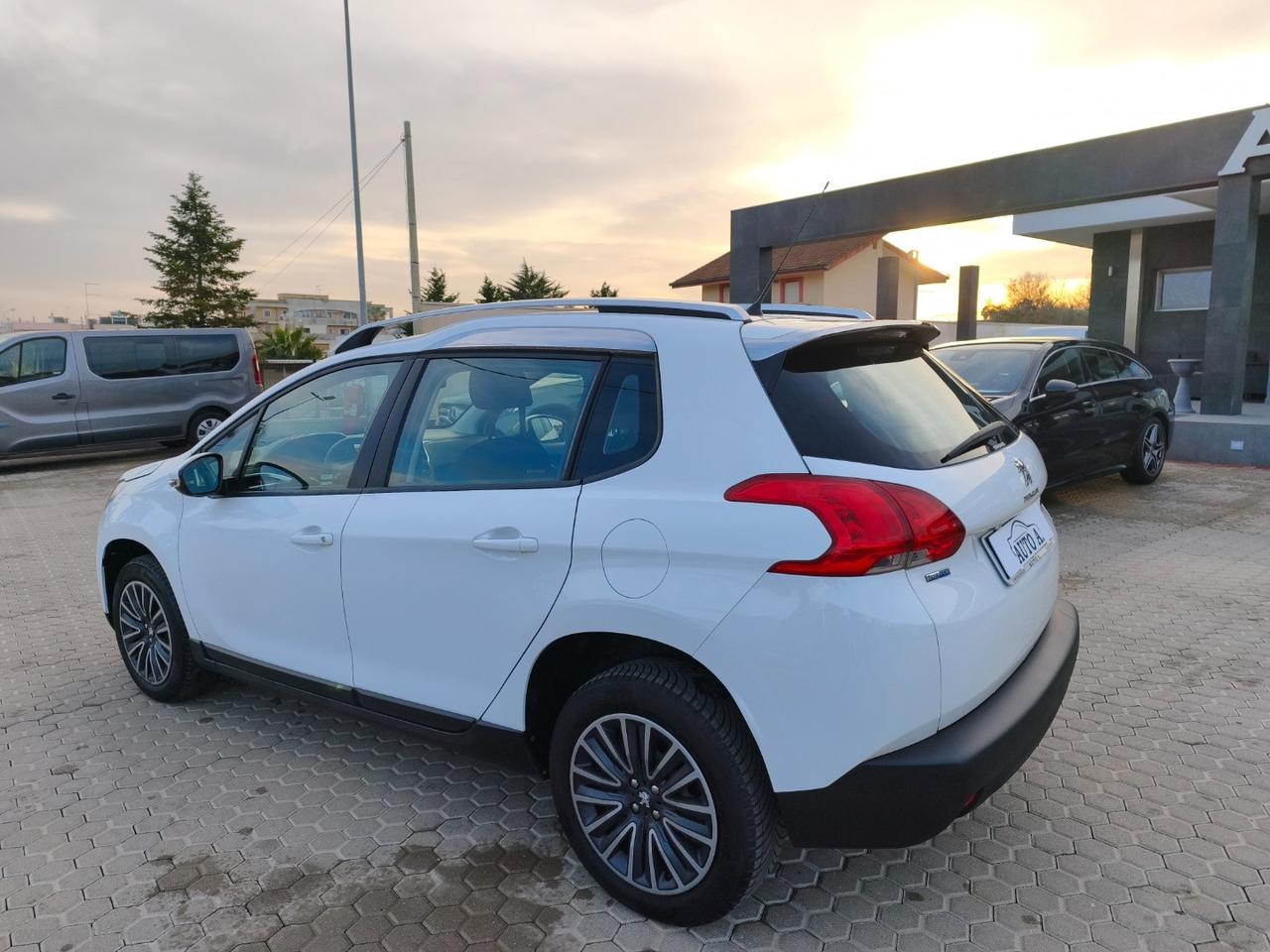 PEUGEOT 2008 BlueHDi 75 Active