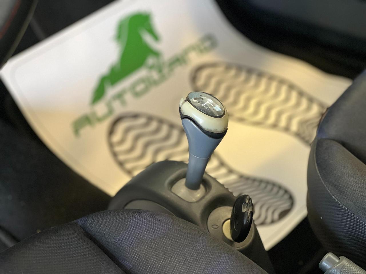 Smart fortwo coupe Fortwo 0.8 cdi Smart&Pulse