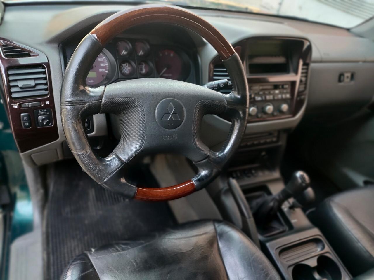 Mitsubishi Pajero 3.2 16V DI-D 3p. GLS1