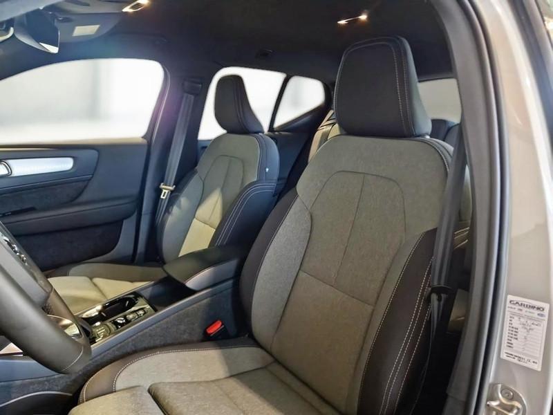 VOLVO XC40 T5 RECHARGE PLUG-IN AUTO PLUS BRIGHT SUV