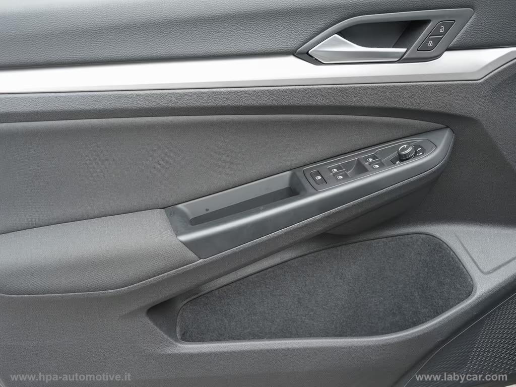 VOLKSWAGEN Golf 8 2.0TDI 116CV IQ-LIGHT FULL LED NAVI