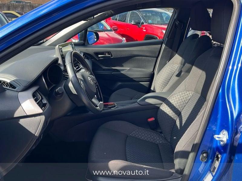 Toyota C-HR C-HR 1.8 Hybrid E-CVT Active