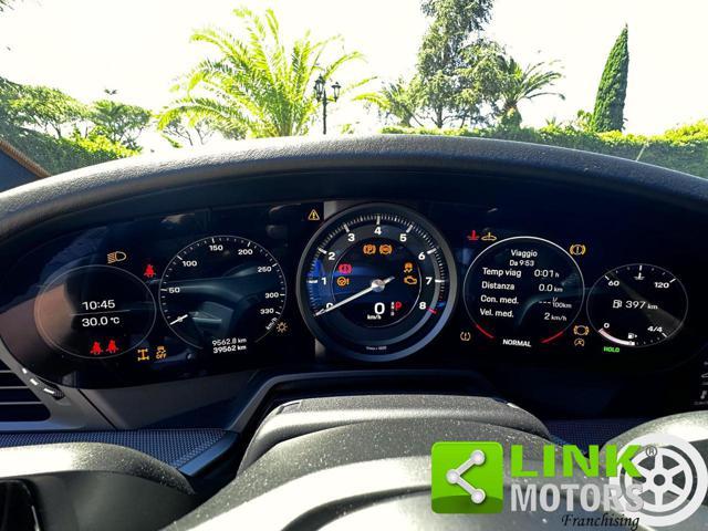 PORSCHE 992 Carrera 4S, Porsche Approved, Fatturabile