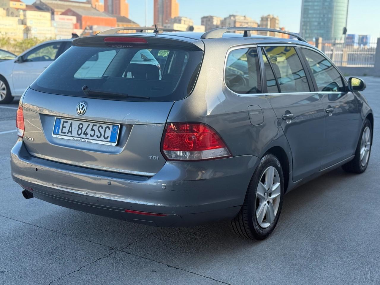 Volkswagen Golf Variant 1.6 TDI DPF Comf. BlueMotion Tech.