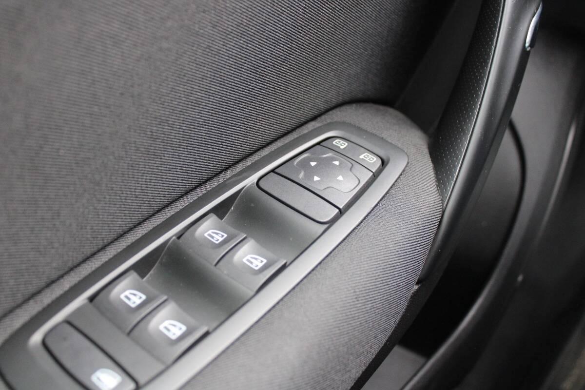 Renault Megane 1.5 blue dci Business 115cv Con NAVIGATORE