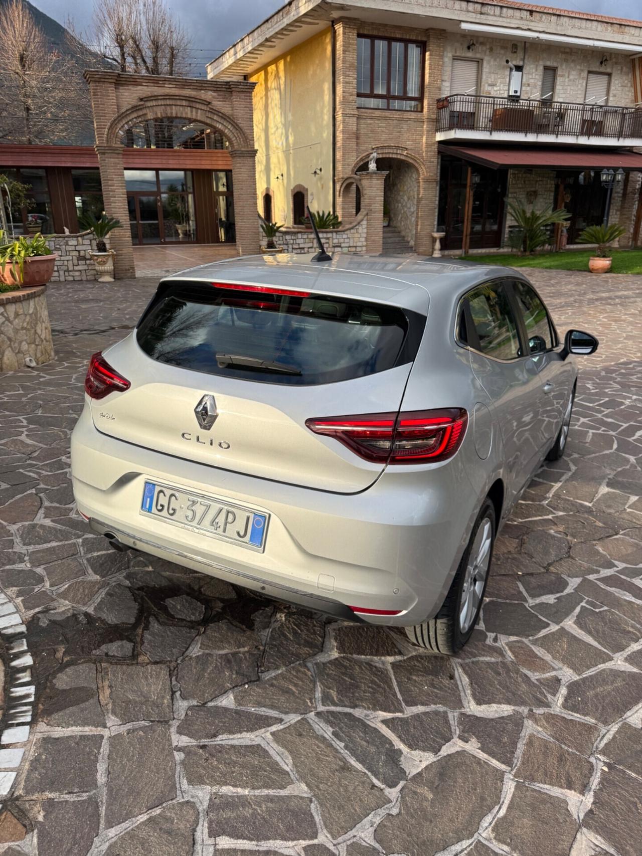 Renault Clio GPL 2021 uni proprietario 57000 km