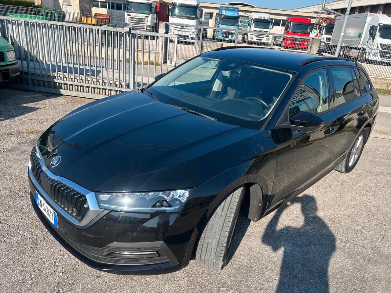 Skoda Octavia 2.0 TDI EVO SCR DSG Wagon Executive