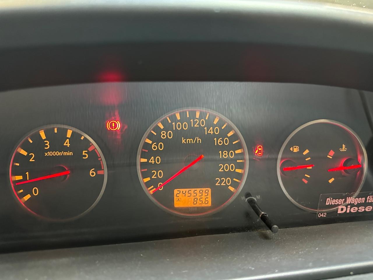 Nissan X-Trail 2.2 dCi Elegance