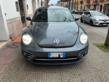 Volkswagen Maggiolino 2.0 TDI H.line 2017