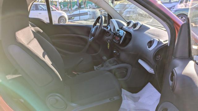 SMART ForTwo 1.0cc 71cv CRUISE CONTROL CERCHI IN LEGA