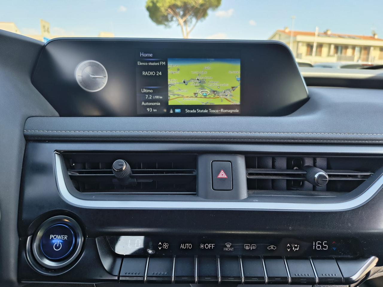 Lexus UX 250 Hybrid - 29.000 KM- *PREZZO REALE*