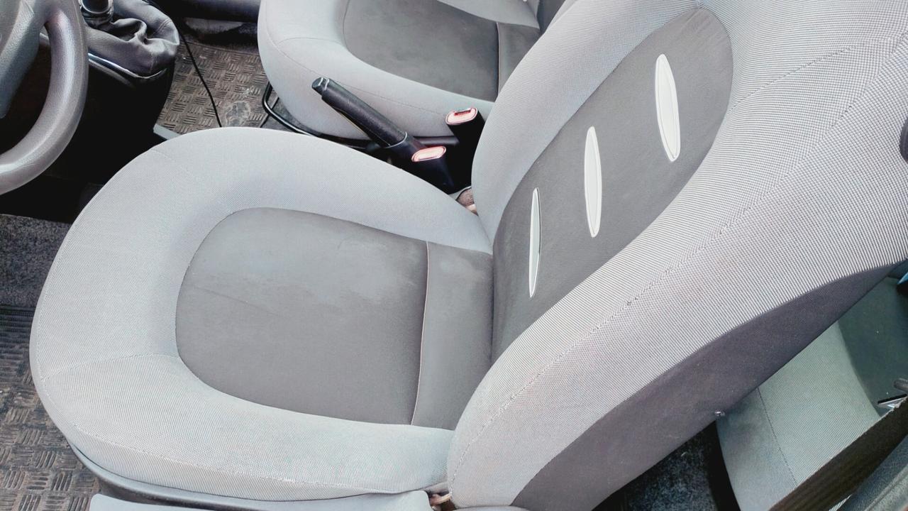 Lancia Ypsilon 1.3 Multijet 16V Argento